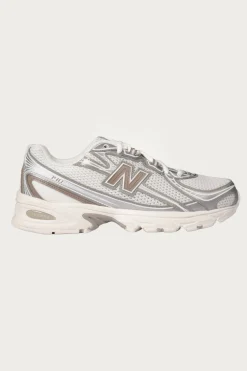 Footwear<New Balance 740 - Sea Salt/Mushroom