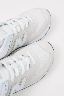 Footwear<New Balance 574 Core - Beige/White