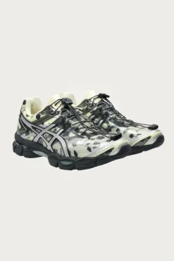 Footwear<ASICS Gel-Cumulus 16 SSCB - Ivory/Black