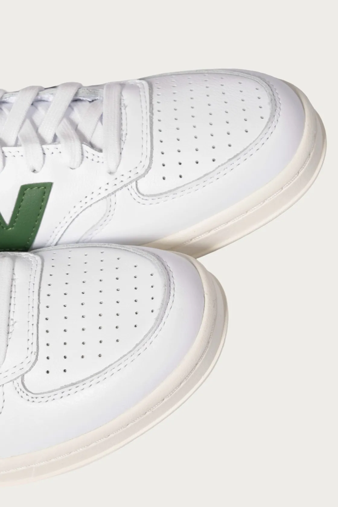 Footwear<New Balance T500 - White/Dark Alpine Green