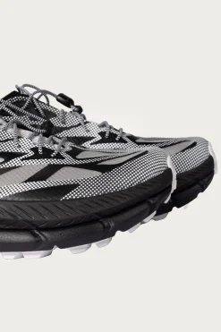 Footwear<HOKA U Mafate Speed 4 Lite TS - Black/White