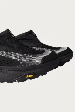 Footwear<HOKA U Project Transport TS - Black/White